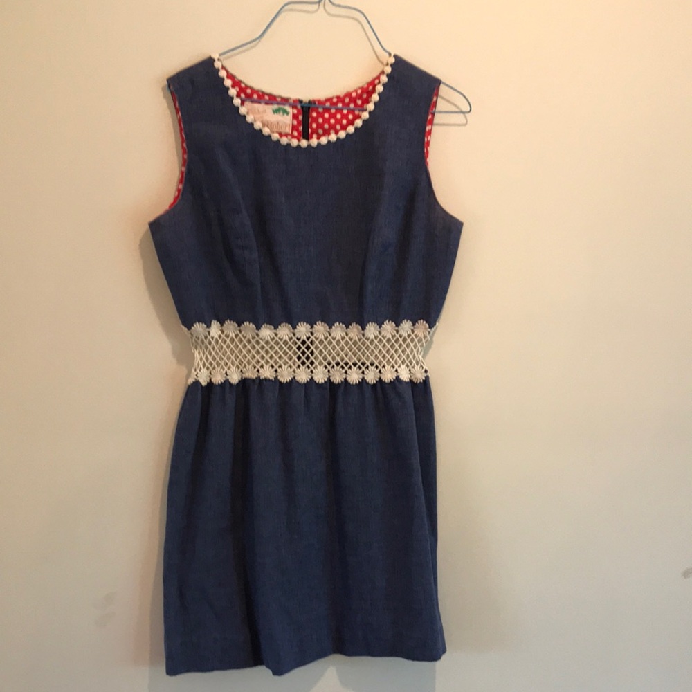 Vintage 1960s Dress. Size Small.